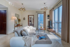 Luxury 1-Bedroom Apartment with Burj Khalifa view